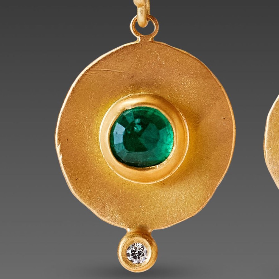 Earrings Ananda Khalsa | Hammered Gold Earrings With Emeralds