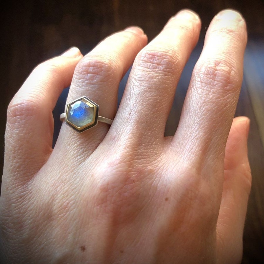 Rings Ananda Khalsa | Hexagon Labradorite Ring